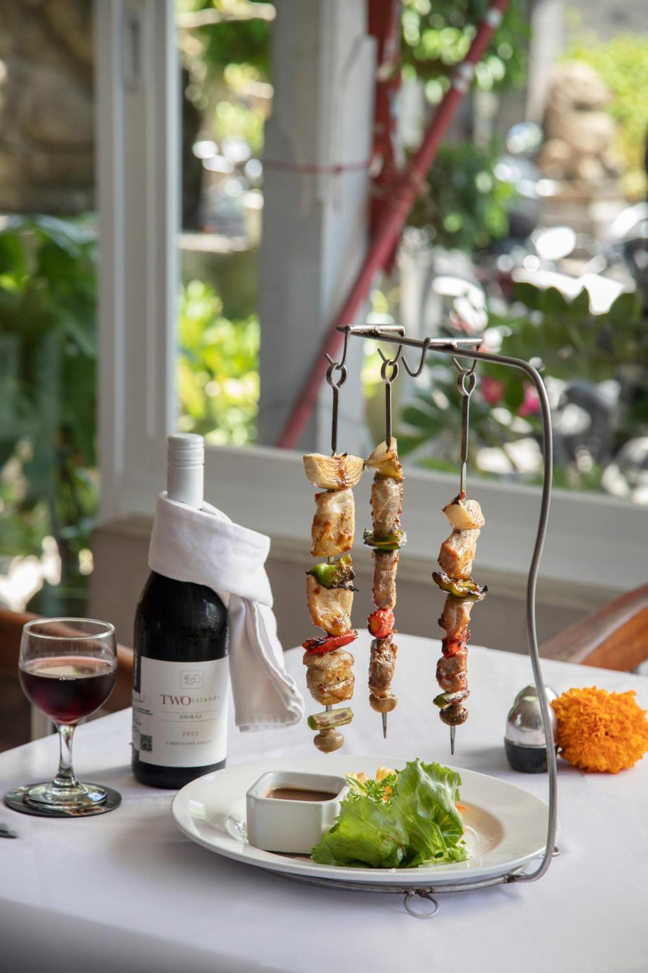 Legian Village Hotel - Chse Certified Εξωτερικό φωτογραφία
