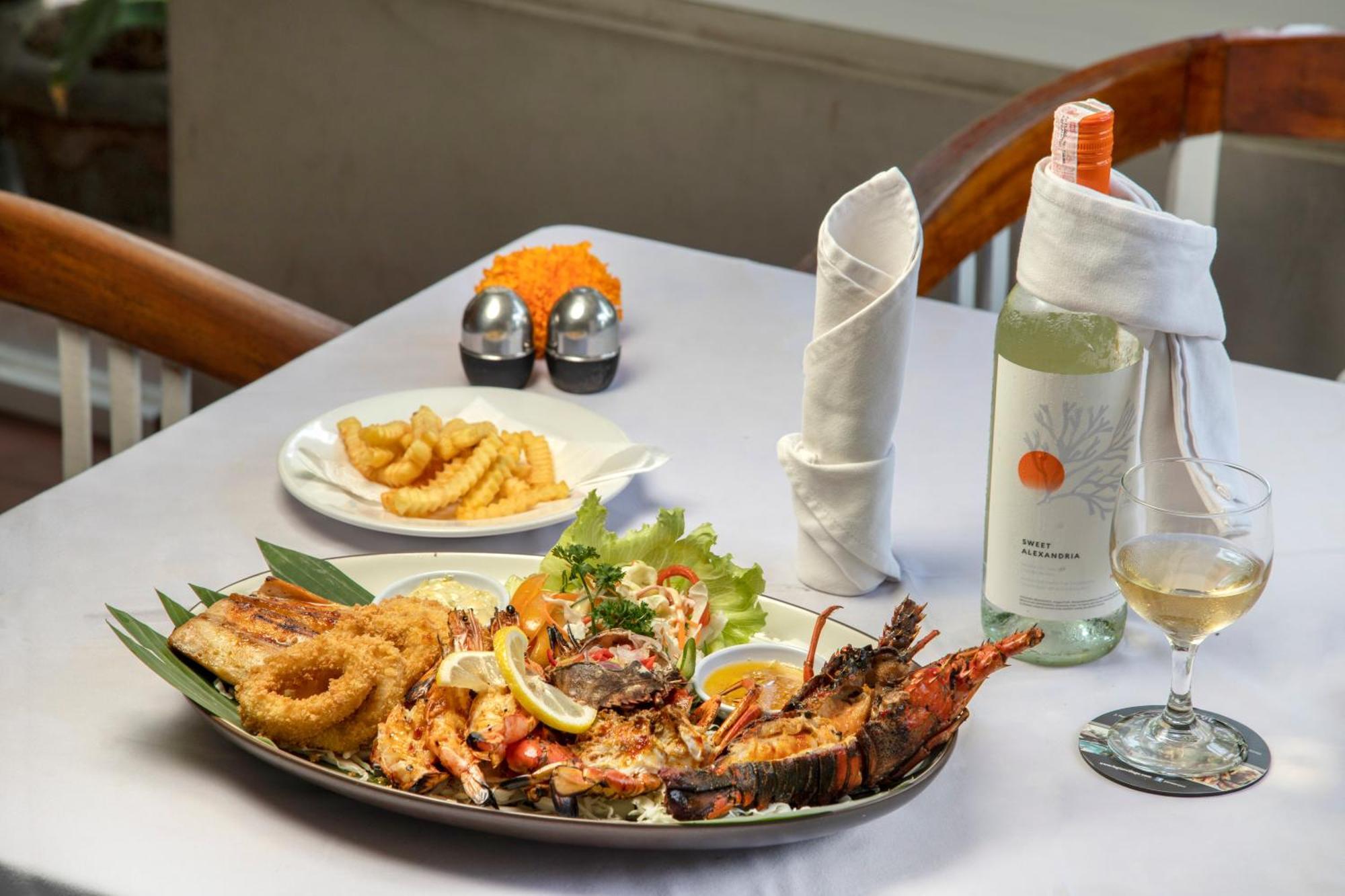 Legian Village Hotel - Chse Certified Εξωτερικό φωτογραφία