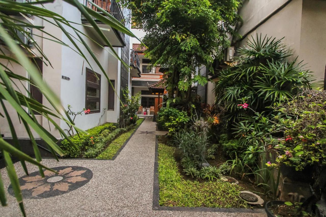 Legian Village Hotel - Chse Certified Εξωτερικό φωτογραφία